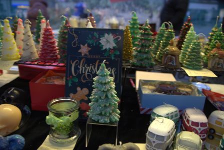 Link to Festive shopping in Chesterfield content