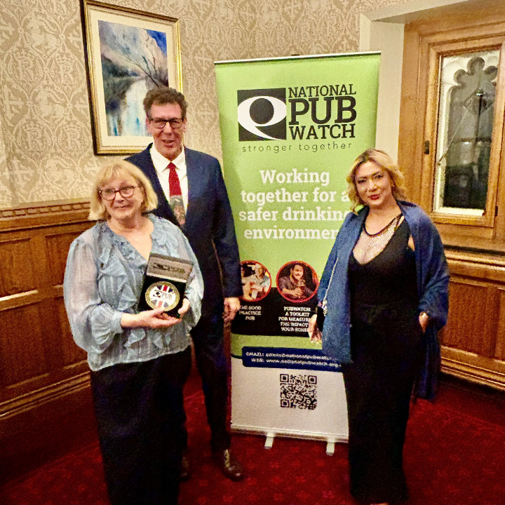 Chesterfield Pubwatch named National Pubwatch of the Year