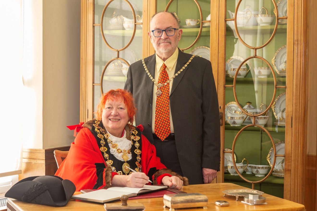 Cllr Shirley Niblock and Paul Niblock in the Mayor's Parlour